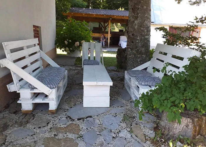 Baske Ostarije - Kuca Za Odmor *